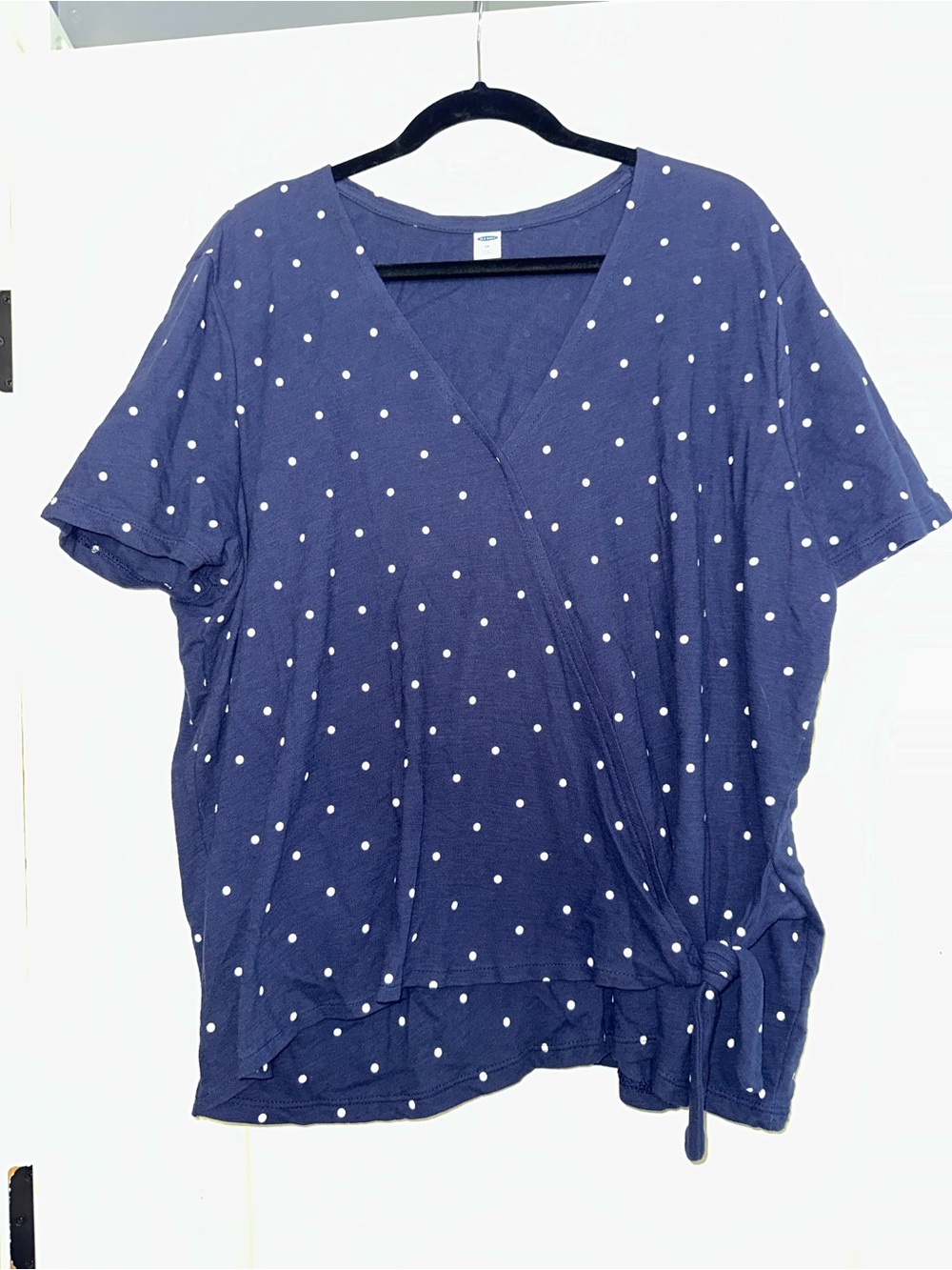 New Old Navy Women’s Navy Polka Dot Wrap Top - Size XXL